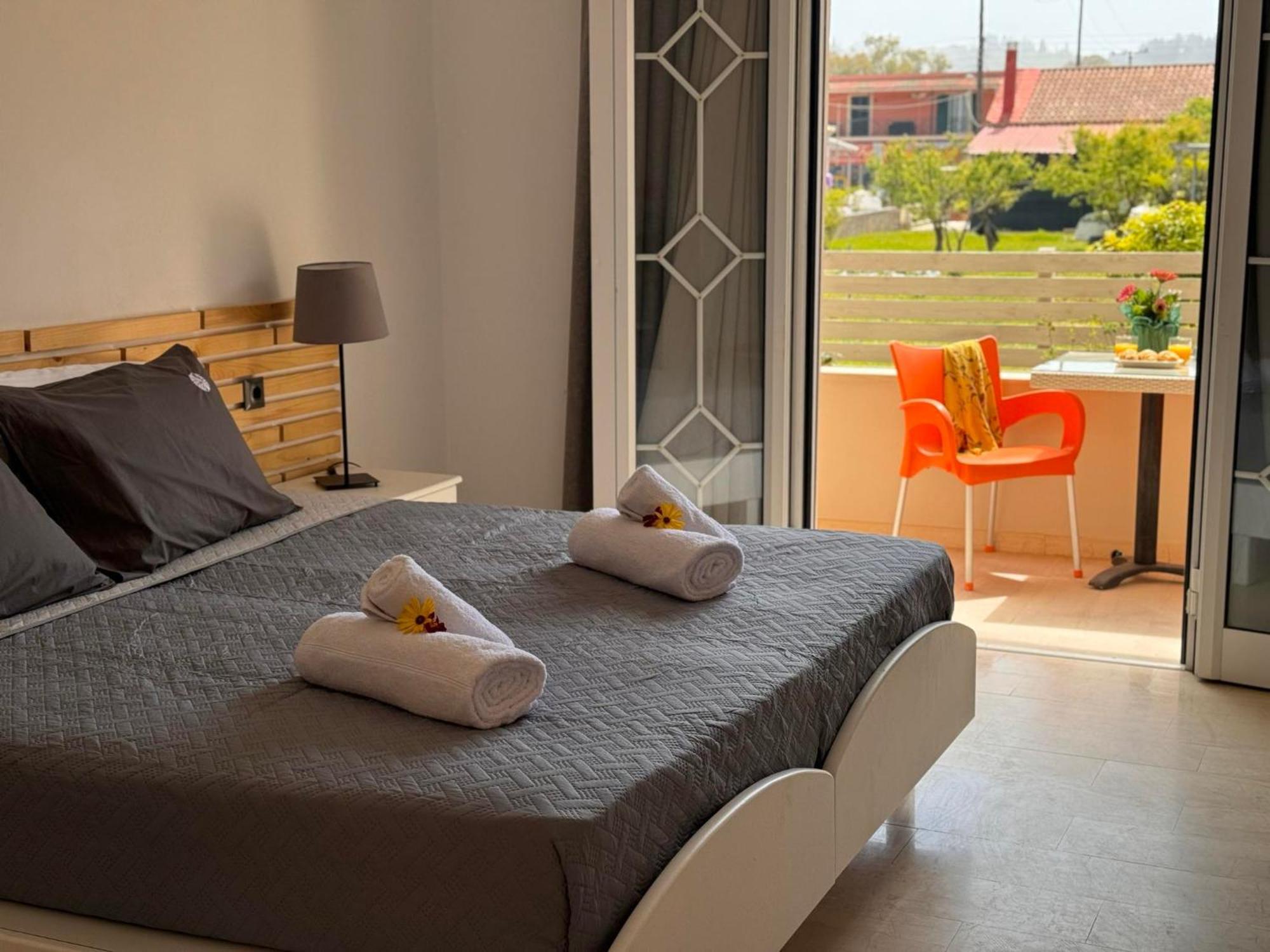 Summerscape Studios And Apartments Сідарі Екстер'єр фото